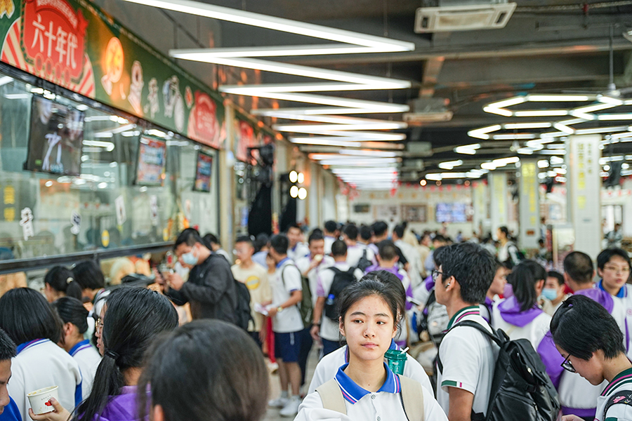 美食節(jié)現(xiàn)場?；顒又鬓k方供圖